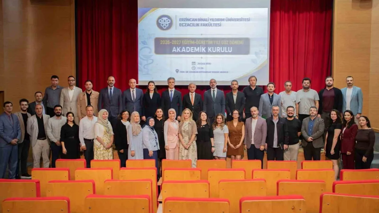 Eczacılık fakültesinde 2026-2027 güz dönemi akademik öncelikleri belirlendi