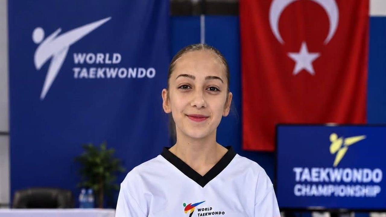 Eda Acar Dupnitsa Open E2'de bronz madalya kazandı