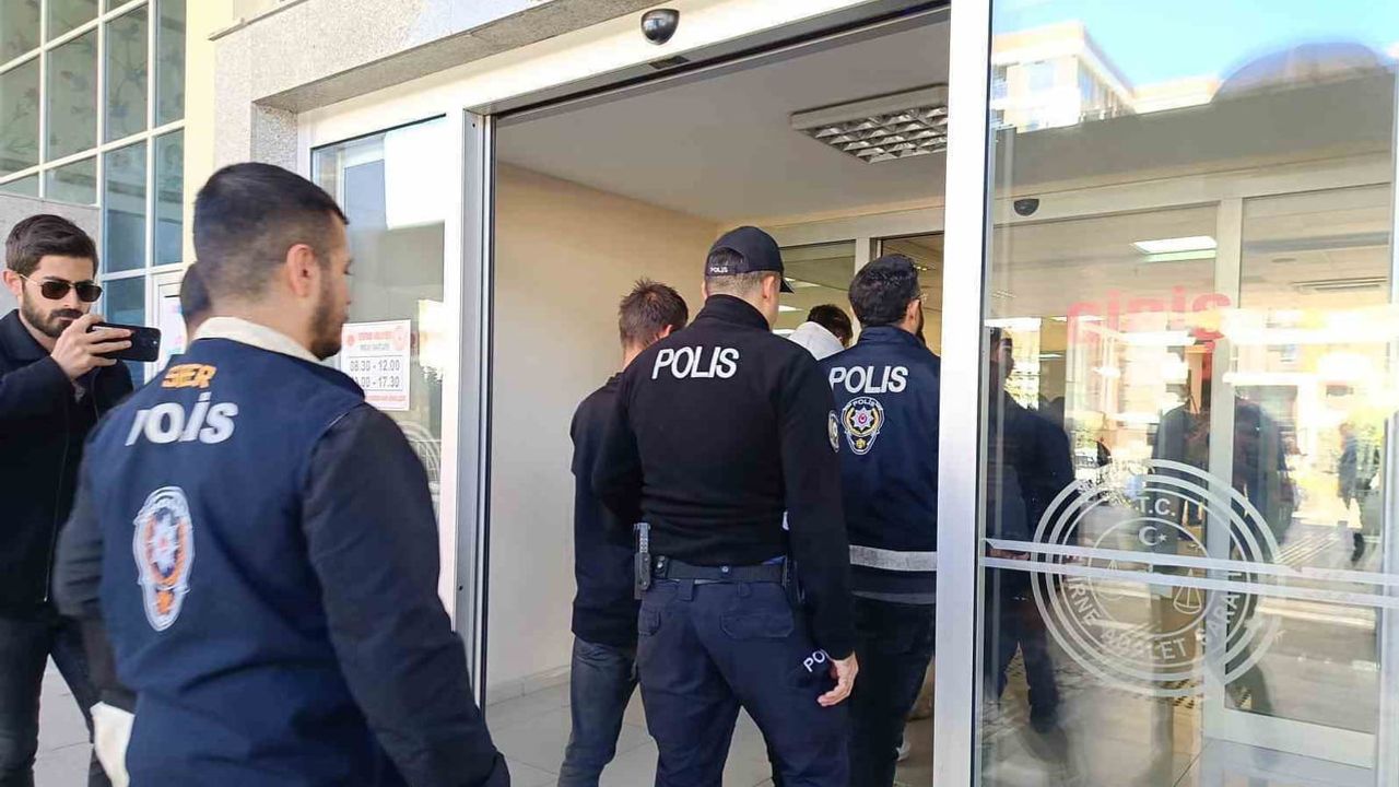Edirne'de 274 milyonluk işlem hacmiyle yasa dışı bahis ağı çökertildi