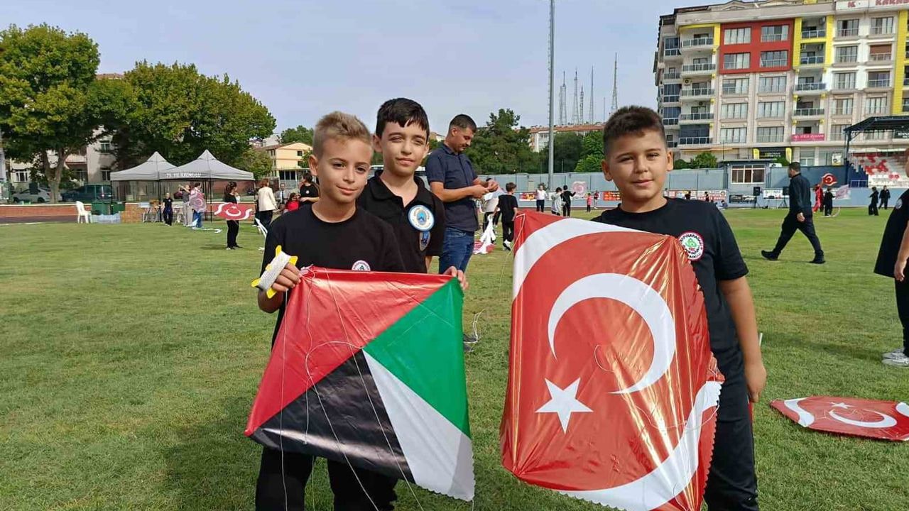 Edirne'de gökyüzüne umut: Gazze çocukları için uçurtma şenliği