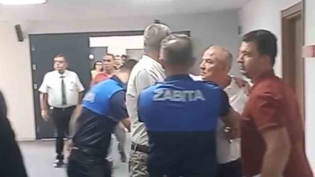 Edirne meclisinde toplantı sonrası sözlü tartışma arbedeye dönüştü