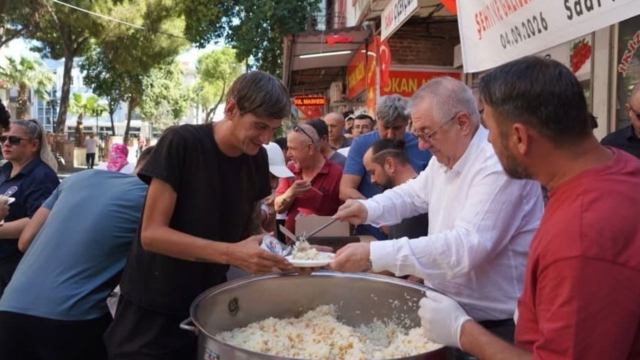 Edremit'te esnafın hayrında vefa ve dayanışma öne çıktı