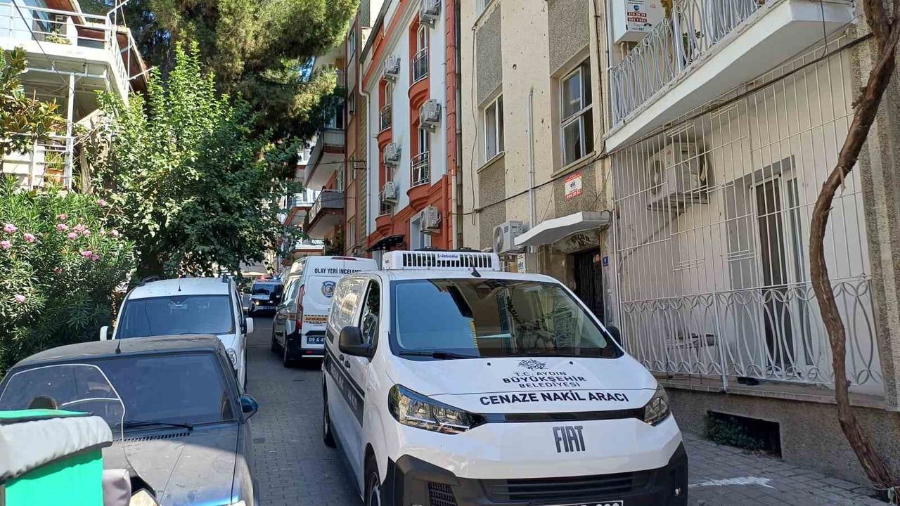 Efeler'de ablası tarafından bulunan genç kadının ölüm nedeni otopsiyle netleşecek