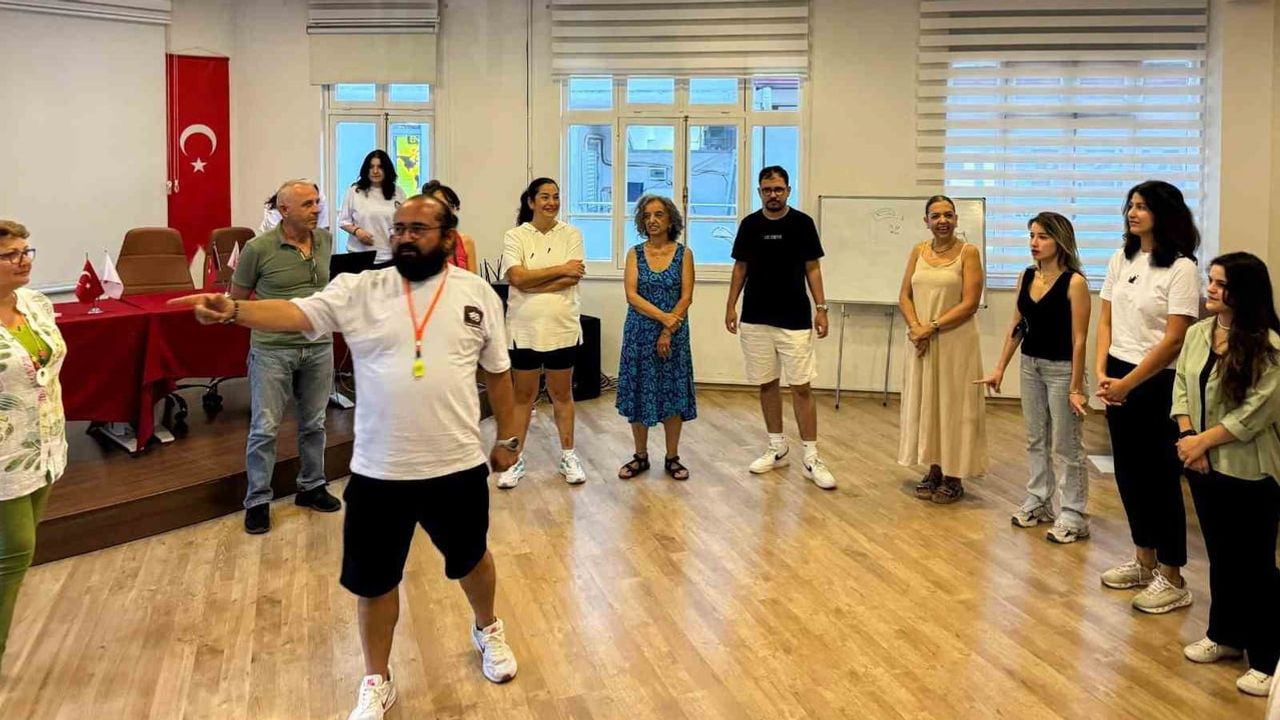 Efeler'de kültür sezonu yeniden açılıyor