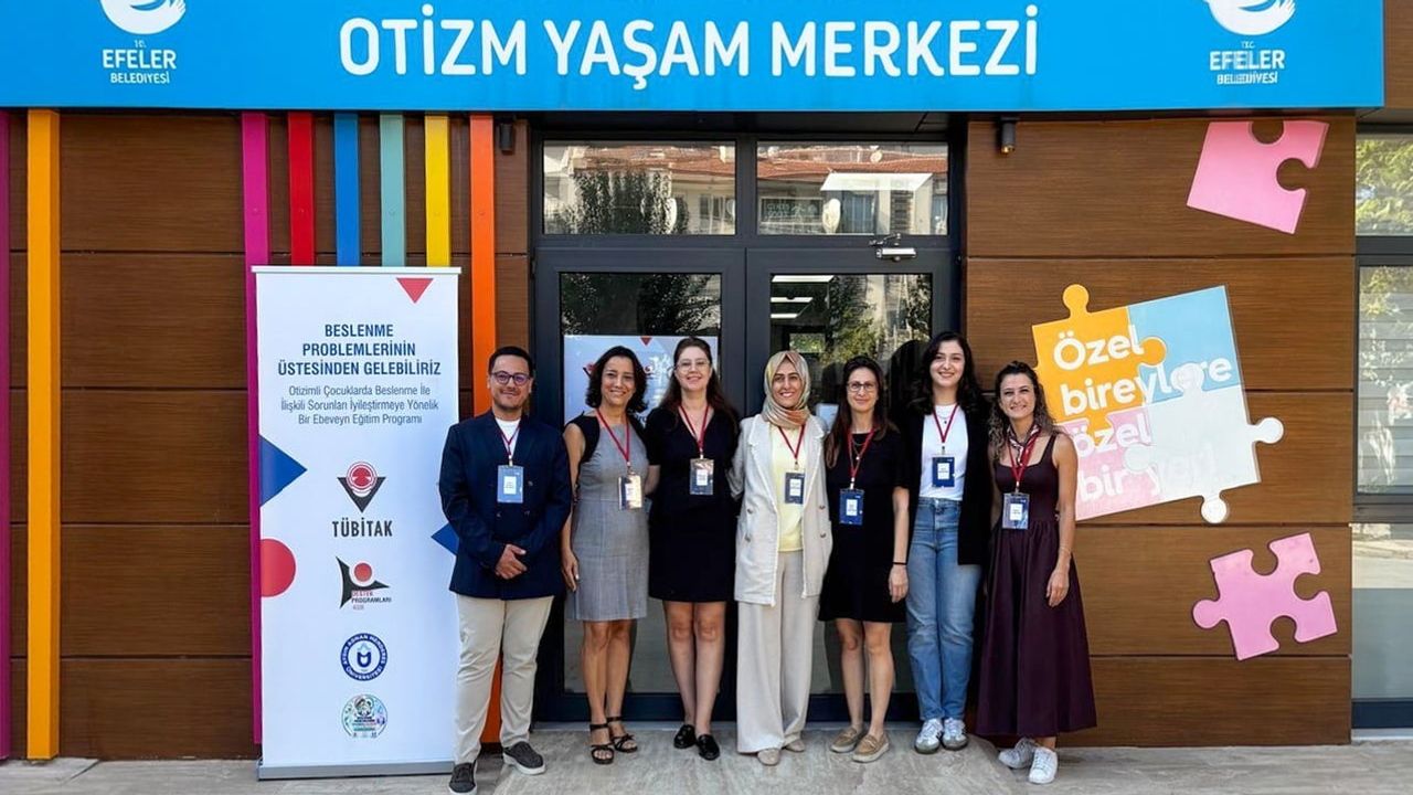 Efeler’de otizmli çocuklara çok disiplinli beslenme eğitimi