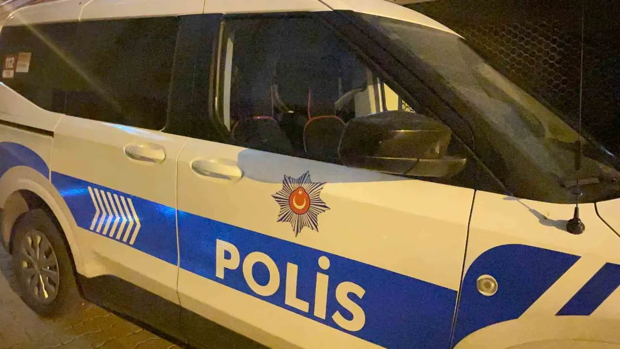 Efeler'de sokak tartışması silahlı kavgaya dönüştü: 1 yaralı
