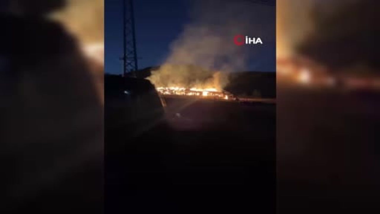 Eflani'de samanlık küle döndü