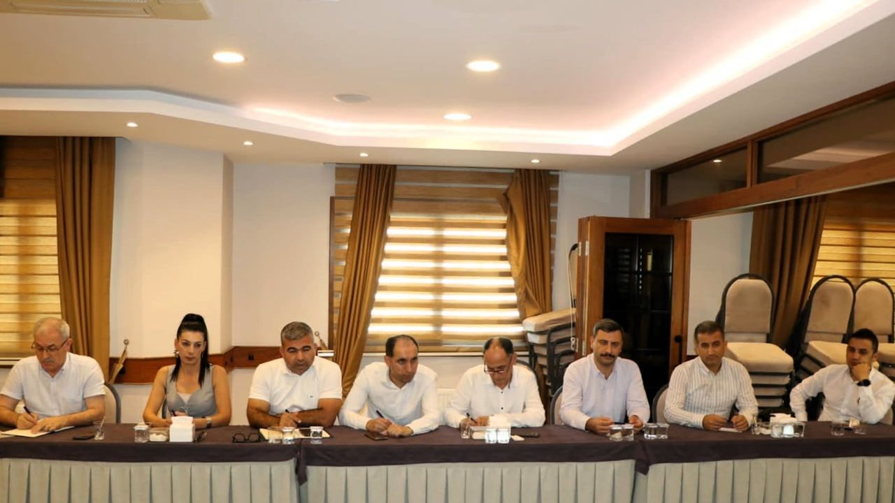 Eğitim-Bir-Sen Adana'da ortak akılla yeni döneme talip