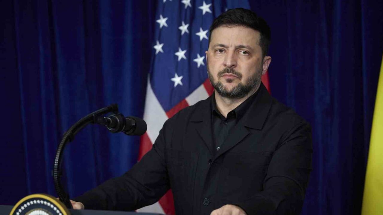 Ekrandan cepheye: Zelenskiy’nin siyasetteki yükselişi ve kırılma anı