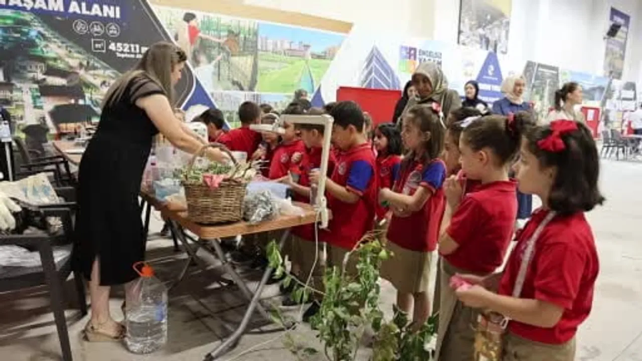 Elazığ’da bilim şenliğiyle ekip ruhu güçlendi