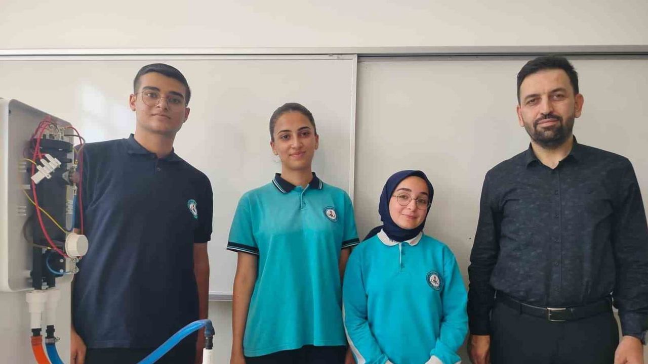 elazığlı öğrenciler zayed finalinde ülkeyi temsil edecek