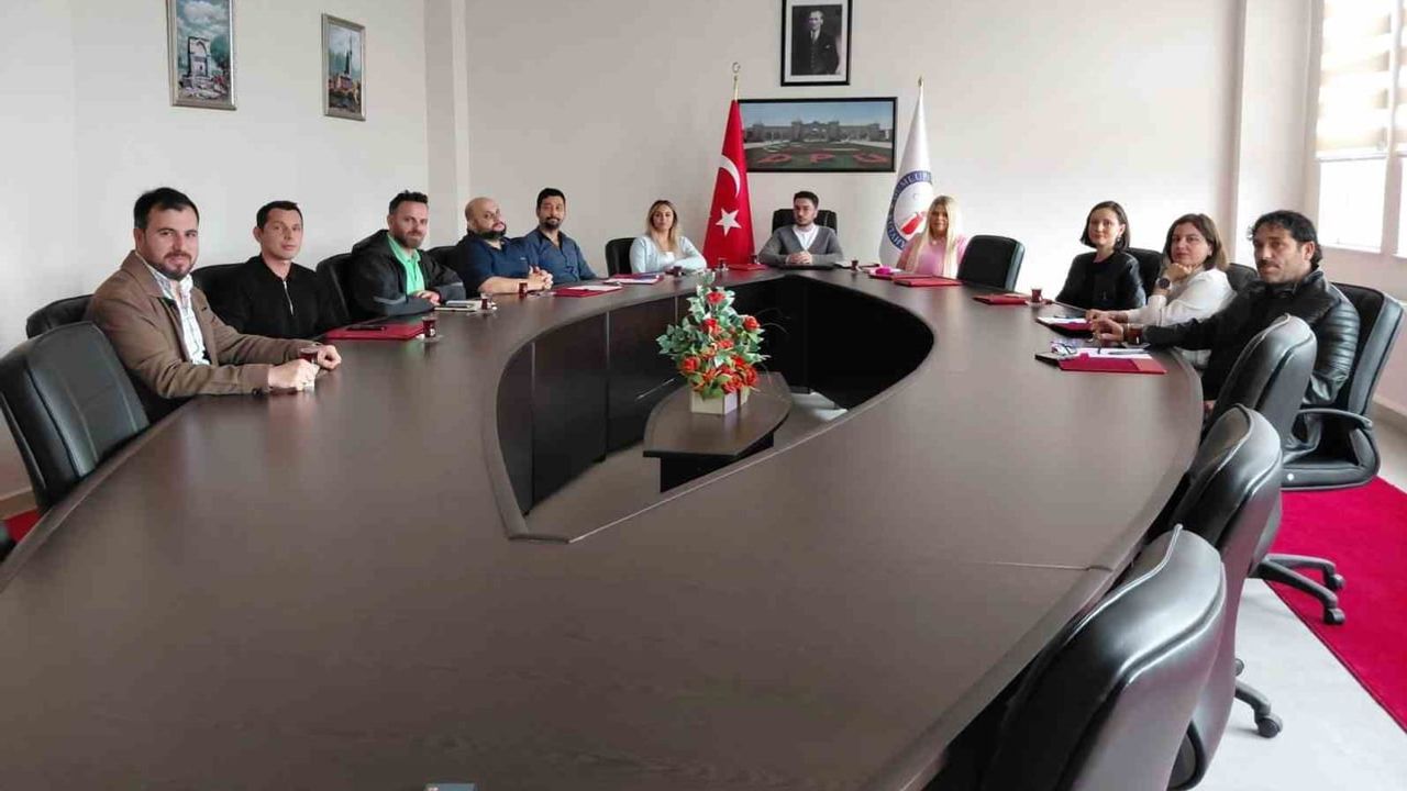 Emet MYO yeni eğitim yılına altyapı ve oryantasyon odaklı hazırlanıyor