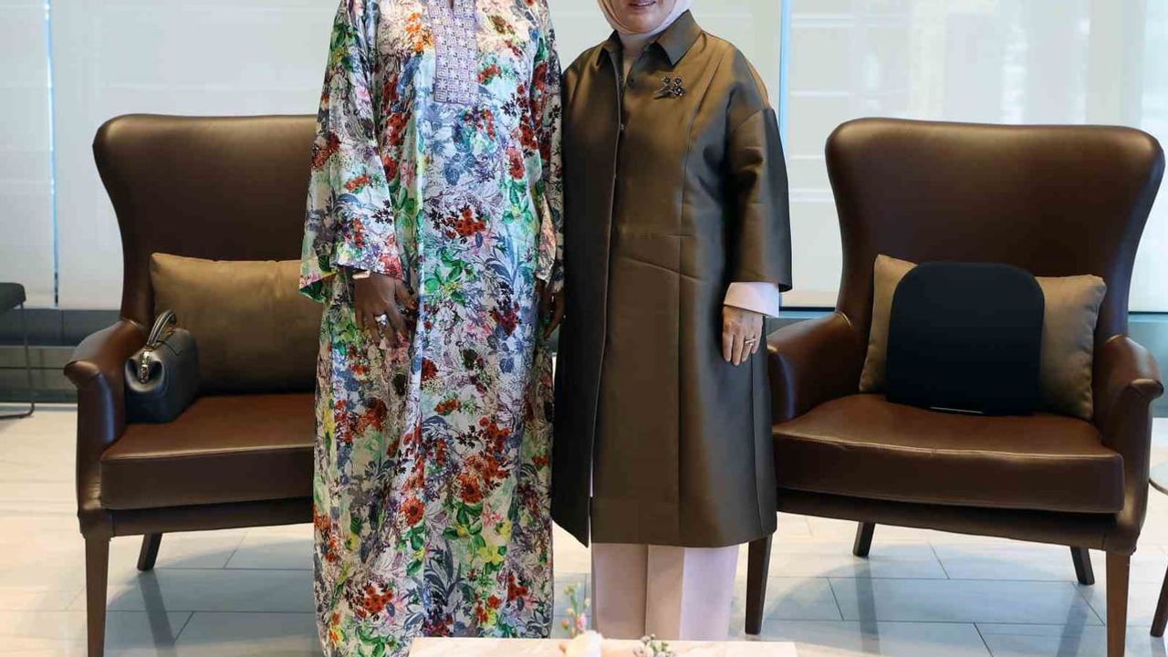 Emine Erdoğan ve Fatima Maada Bio ortak gündemle New York'ta buluştu