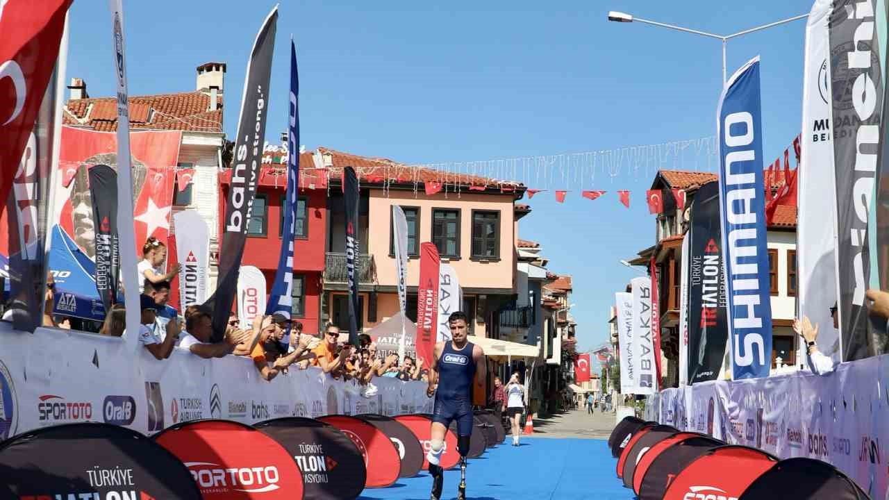 Engelleri yarışa çeviren sporcu: Muhammed Ali Aydın Mudanya'da parkuru tamamladı