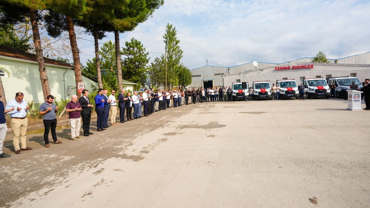 Erbaa belediyesi filoyu güçlendirerek 22 aracı hizmete sundu