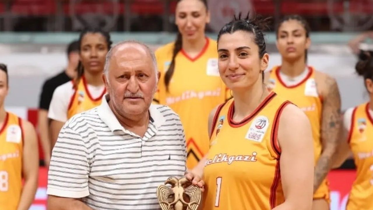 Erciyes Cup'ta son perde: Melikgazi Kayseri Basketbol sezon öncesi provayı tamamladı