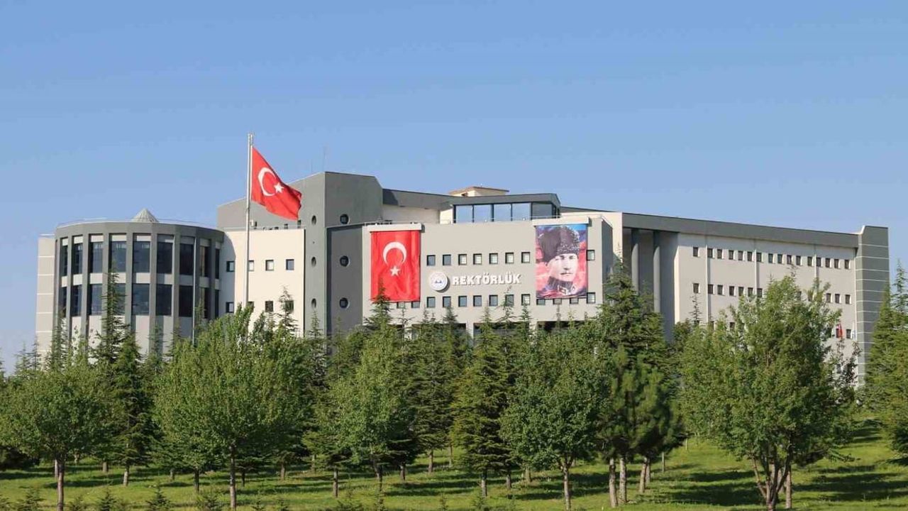 Erciyes Üniversitesi dünya sıralamasında 316 basamak birden yükseldi