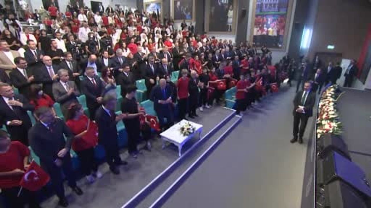 Erdoğan eğitim bütçesine verdiği önemi 24 yıllık verilerle anlattı