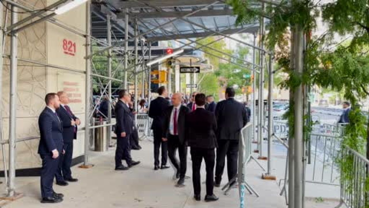 Erdoğan ile Zelenskiy New York'ta bölgesel ve küresel gündemi görüştü