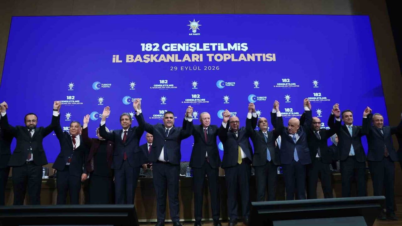 Erdoğan: yanlış yapanla yolları ayırıp yenilenerek güçlenerek ilerleyeceğiz