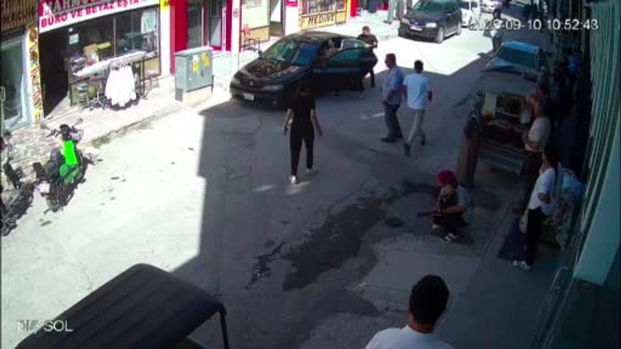 Ereğli'de iş yerinde tüp patlaması: sokaktaki kalabalık paniğe yol açtı