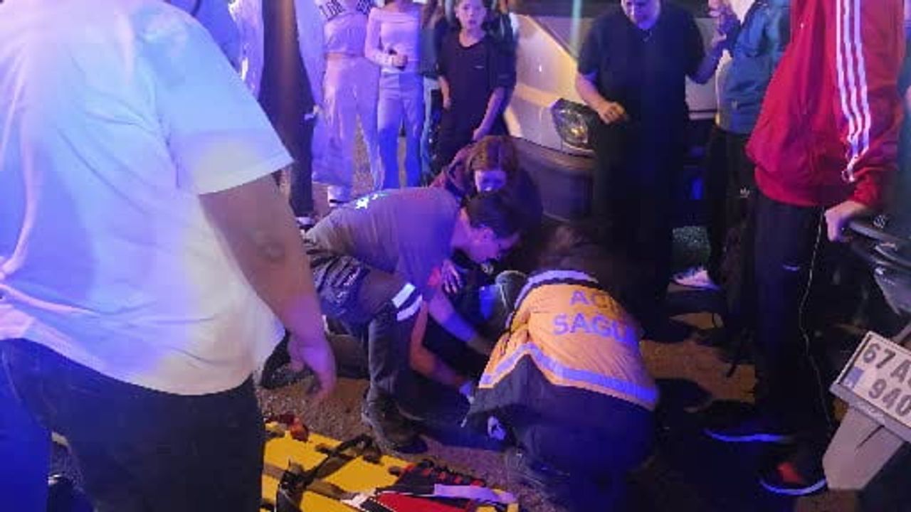 Ereğli'de yaya geçişinde kaza: anne hastaneye kaldırıldı, çocuk yara almadı