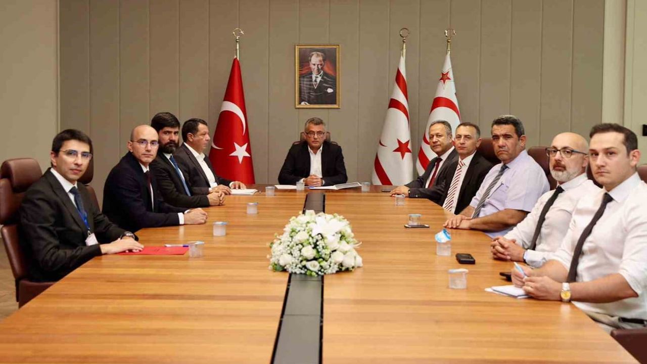 Erhürman Türkiye'den gelen heyeti kabul etti: Girne'deki facianın teknik incelemesi başlayacak