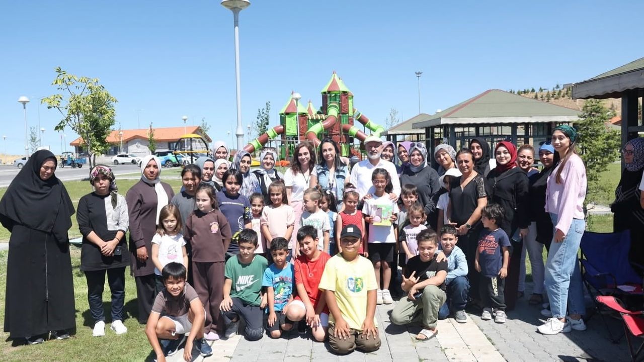 Erkilet millet bahçesi'nde Kafe Sinan ile manzara ve lezzet buluşması