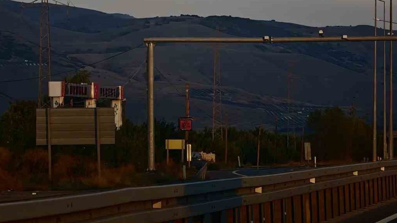 Erzincan semalarında yatay mercek bulutu iz bıraktı