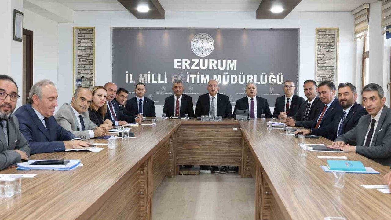 Erzurum'da eğitimde kalite ve koordinasyon için değerlendirme toplantısı