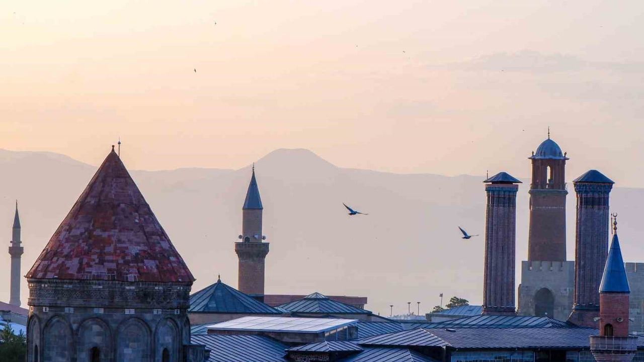 Erzurum kültürel mirasında artış: taşınmaz varlıklar ile sit sayısı yükseldi