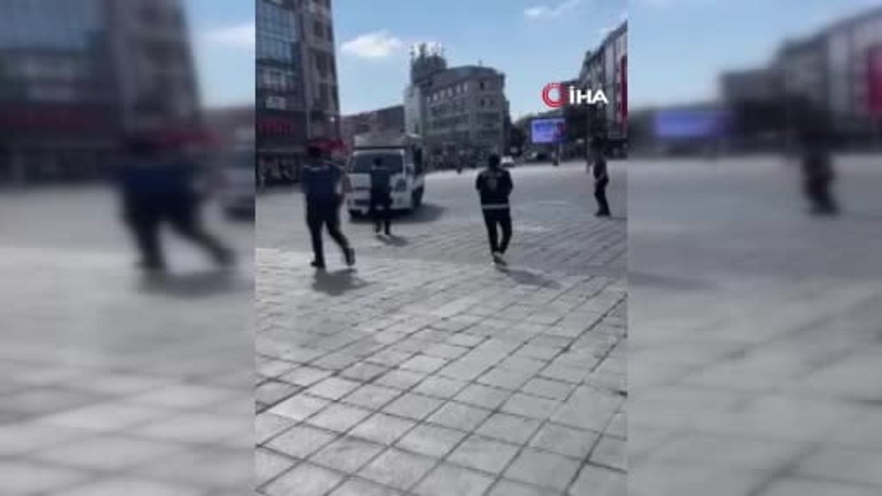 Esenler'de gerginlik: aracı polisin üzerine süren kişi önce kendini yaraladı
