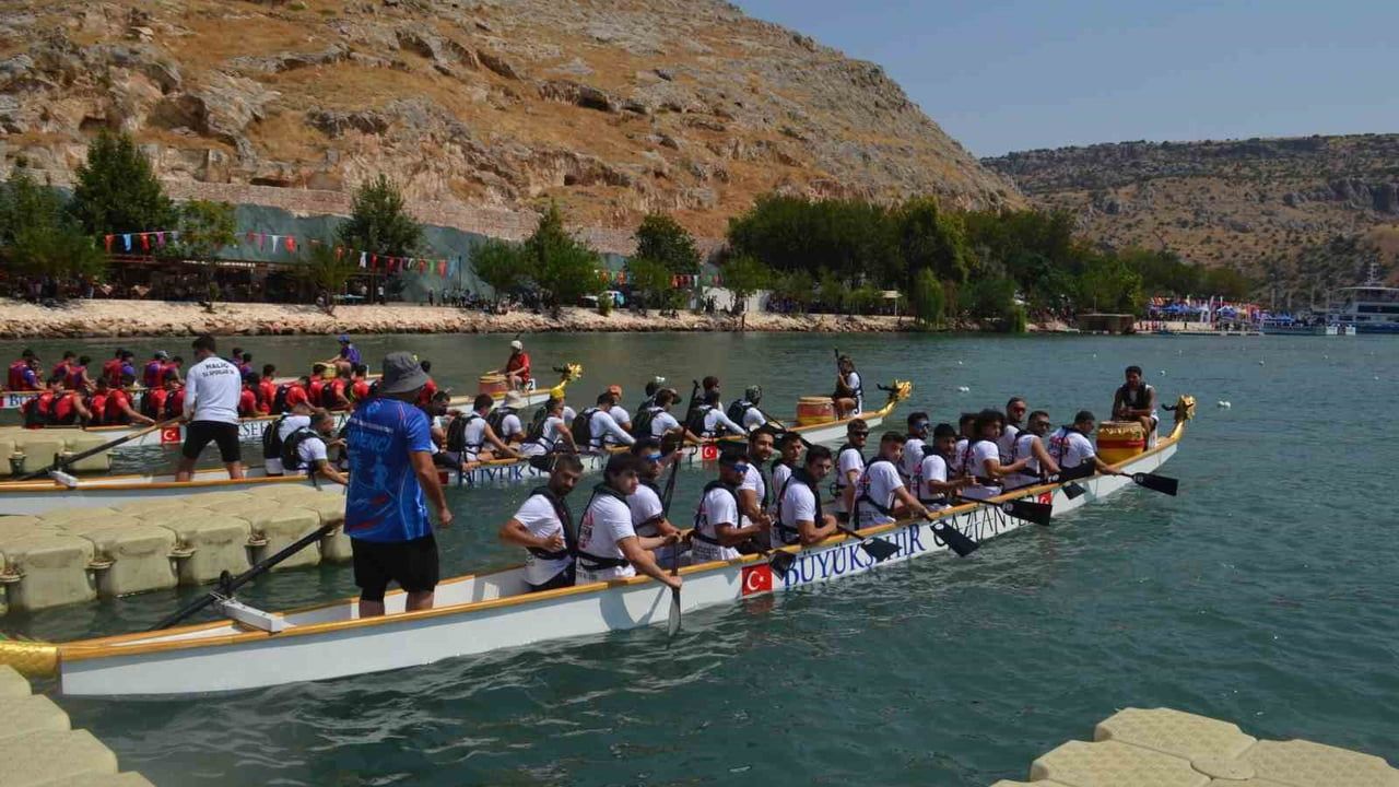 Esenler'den fırat kıyısında iki kupa ile dönüş