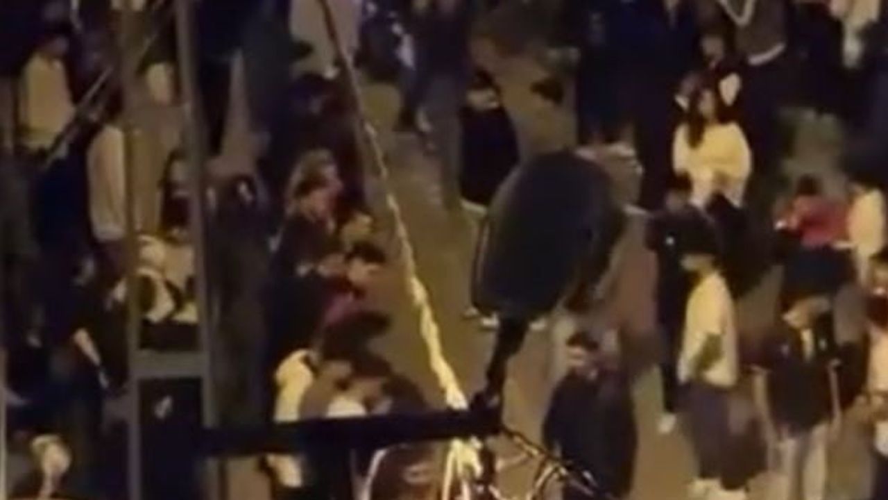Esenyurt’ta asker eğlencesi kavgaya dönüşünce iki kişi yaralandı
