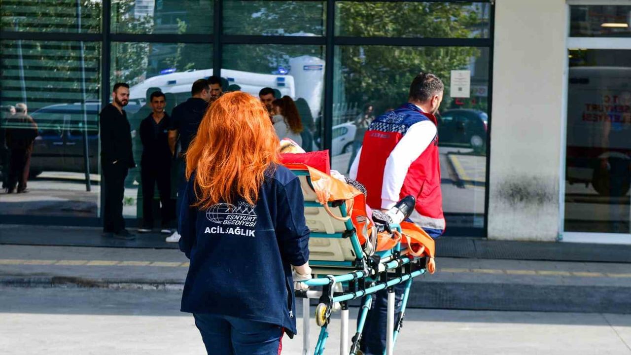 Esenyurt'ta şifa köprüsü: belediyenin hasta nakil hizmeti hayatı kolaylaştırıyor
