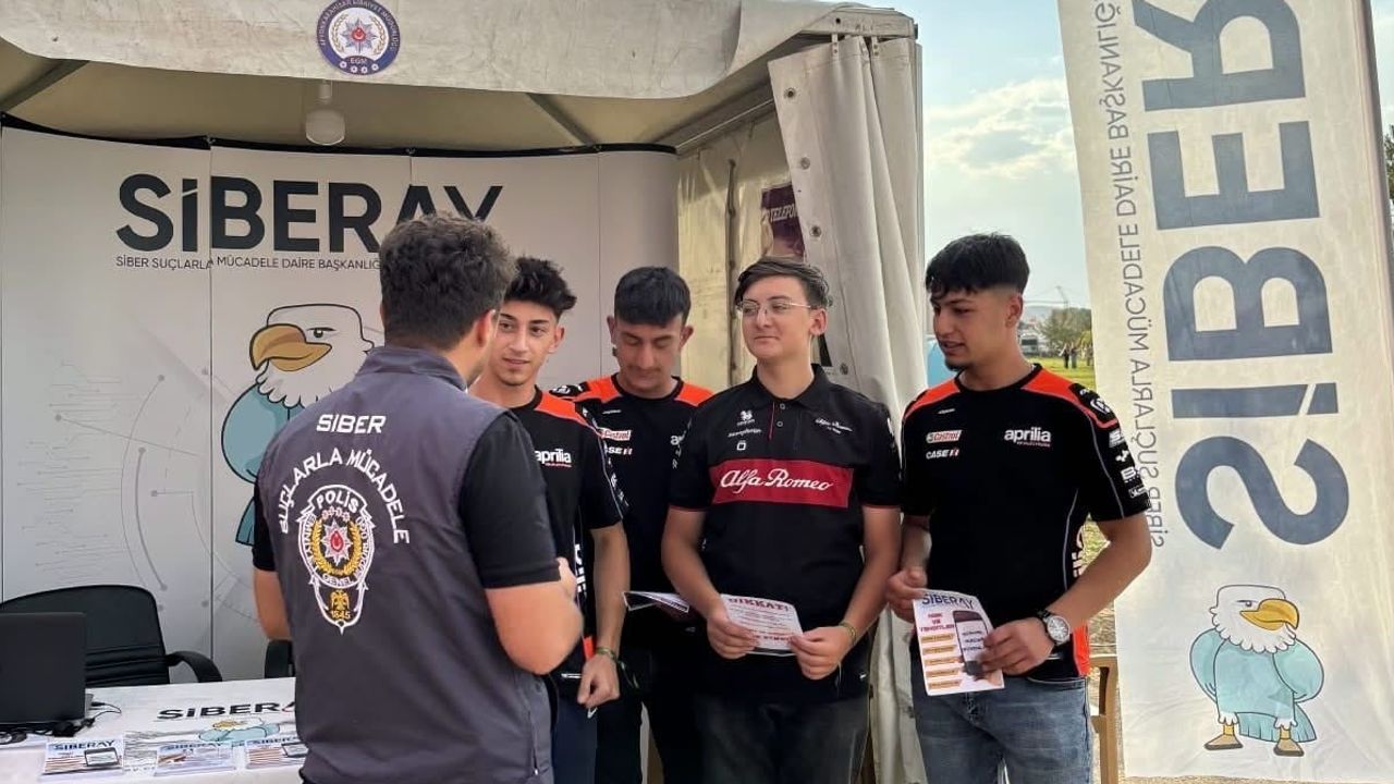 Etkinlikte 105 bin kişiye siber güvenlik eğitimi verildi