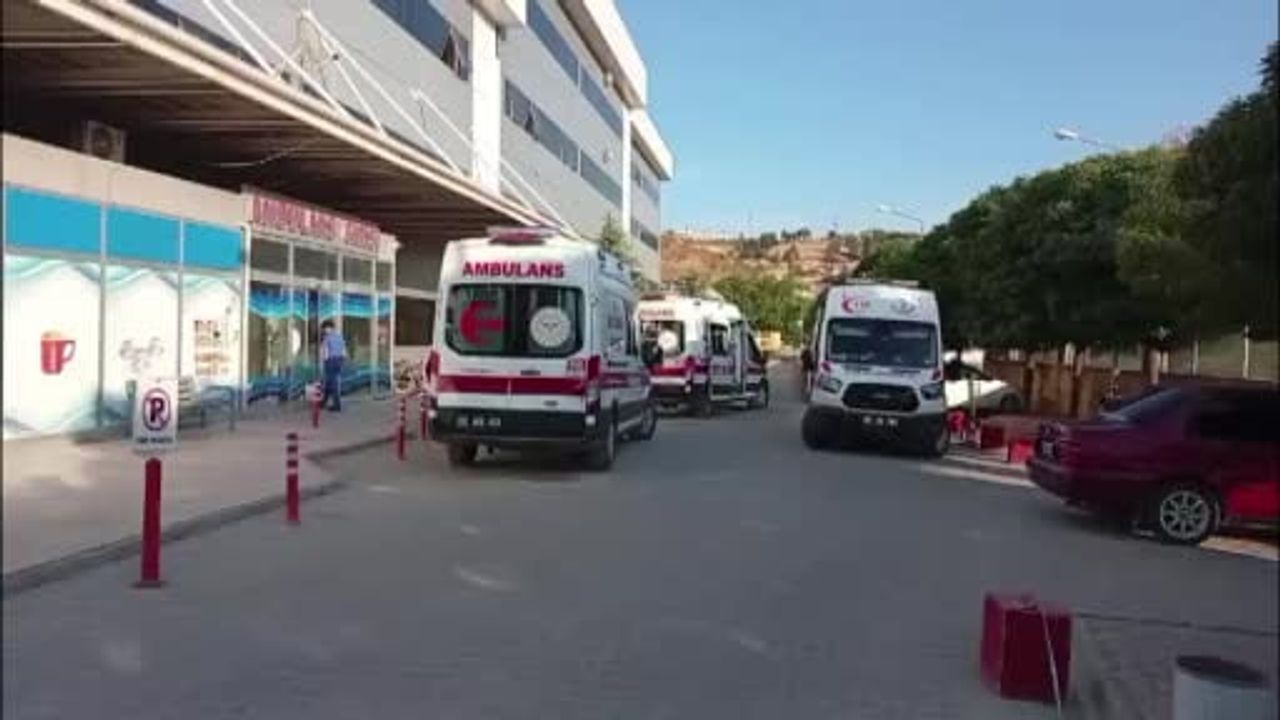 Fabrikada dışarıdan yemek yiyen 20 işçi hastaneye kaldırıldı