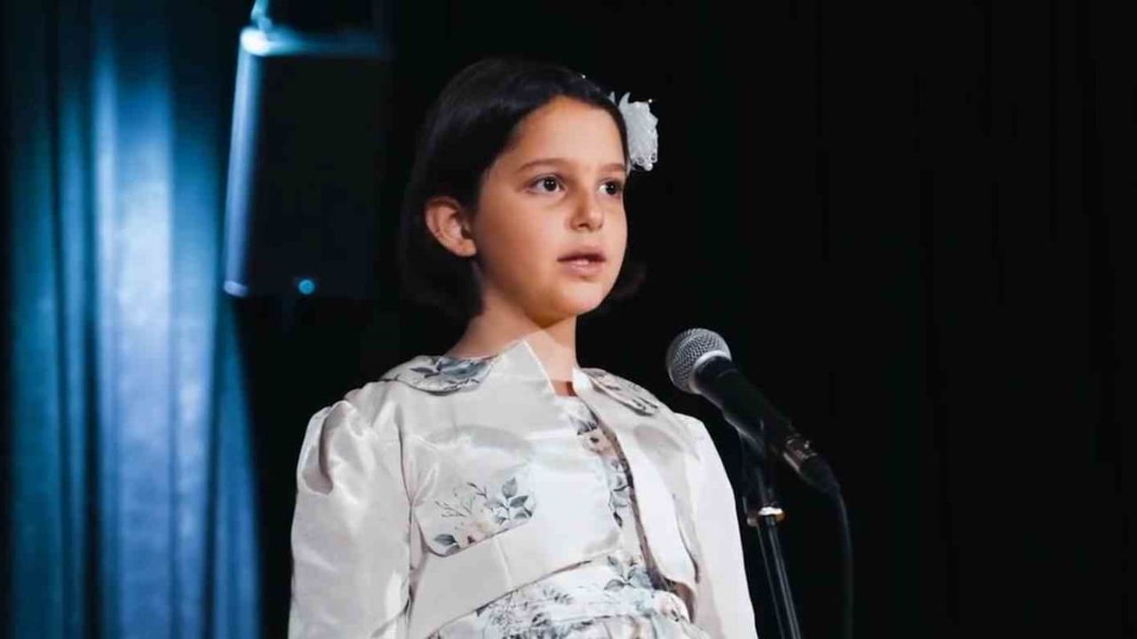 Fatima Serra Erdoğan'dan Türk sanat müziği klasiğine zarif yorum