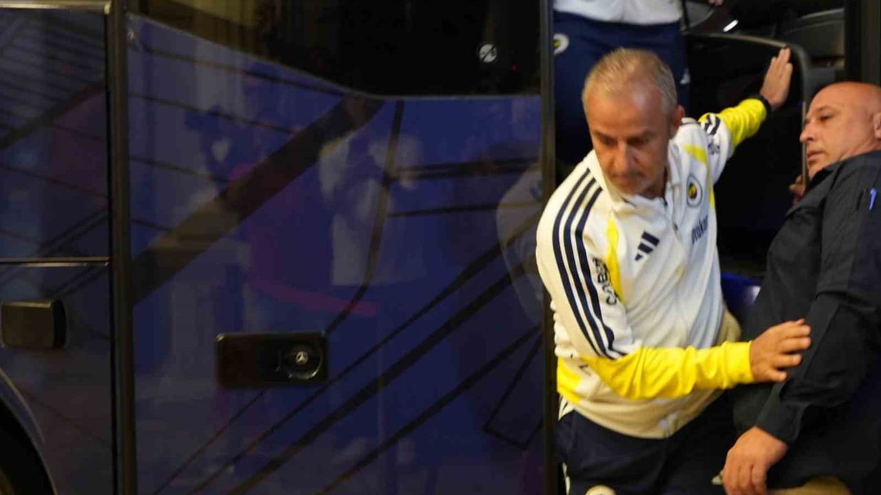 Fenerbahçe'den Gaziantep hazırlığı: taraftar coşkusu ve geniş kadro