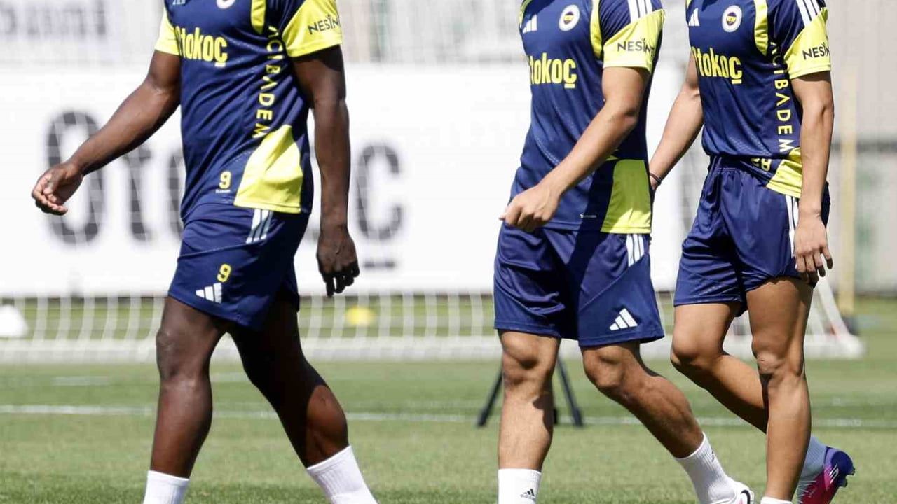 Fenerbahçe, Roma sınavı için kontrollü tempoya başladı