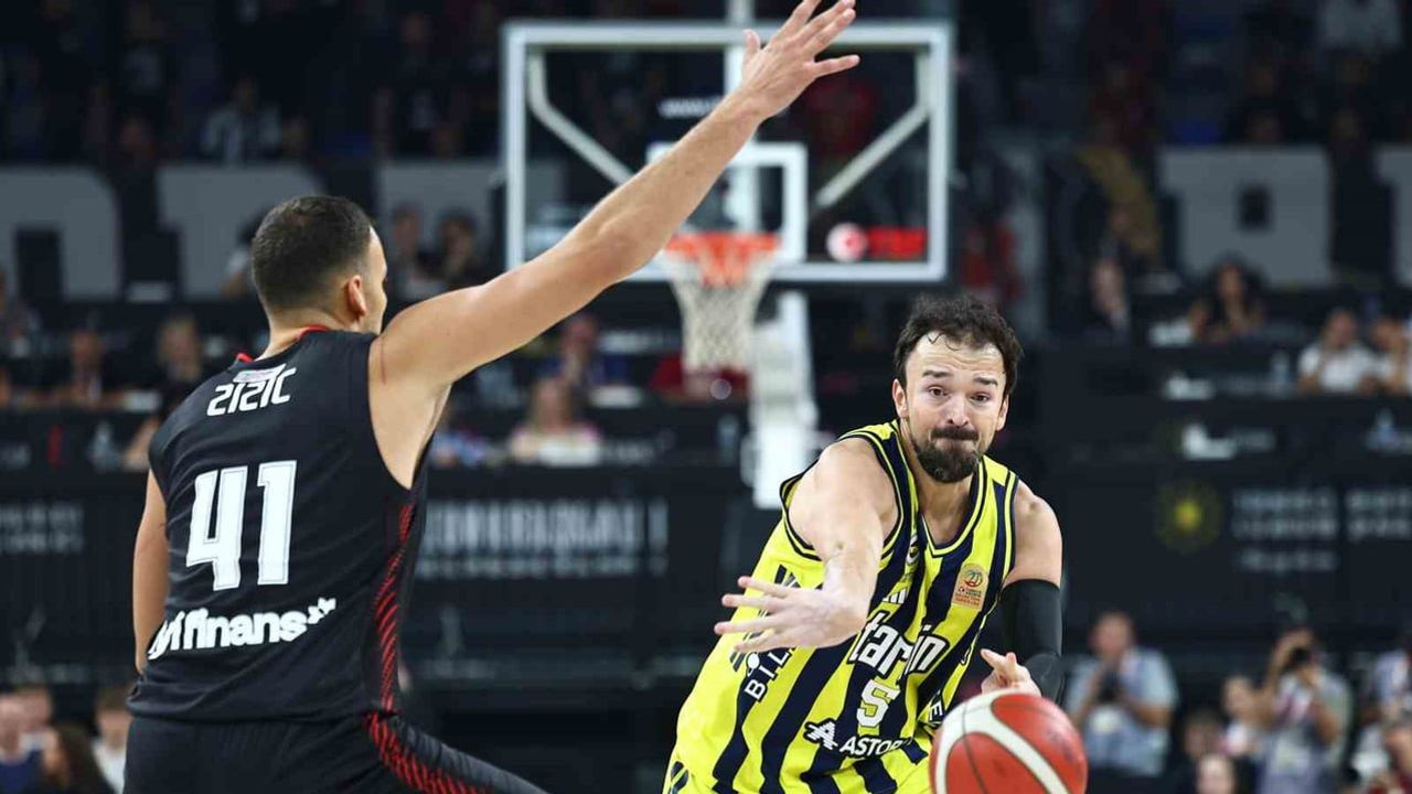 Fenerbahçe Sinan Erdem'de Cumhurbaşkanlığı Kupası'nı kazandı