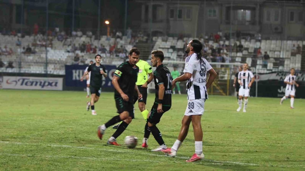 Fethiye'de tek goller yetmedi: Fethiyespor ile 12 Bingölspor 1-1