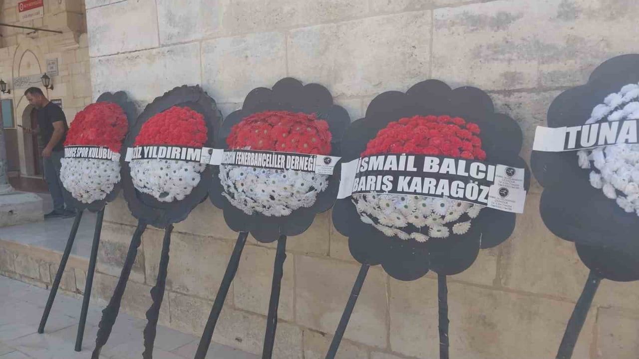 Gazi Gerçek Yaşar için Mut'ta askeri tören