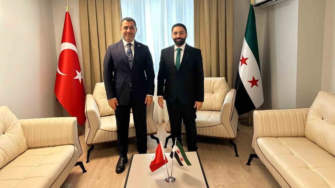 Gaziantep'te diplomasi köprüsü: Bozgeyik'ten Suriye Başkonsolosluğu'na hayırlı olsun ziyareti