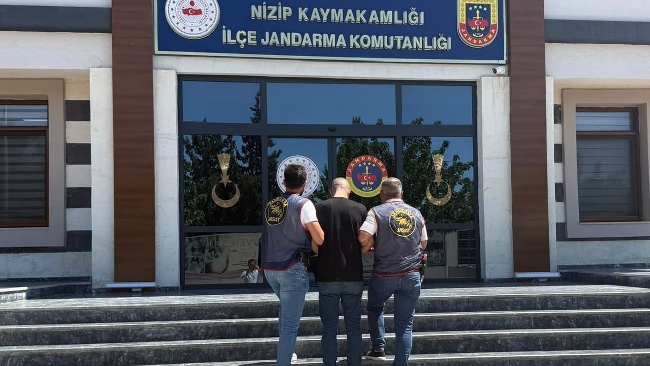 Gaziantep'te iki şüpheli kesinleşmiş cezaları nedeniyle tutuklandı