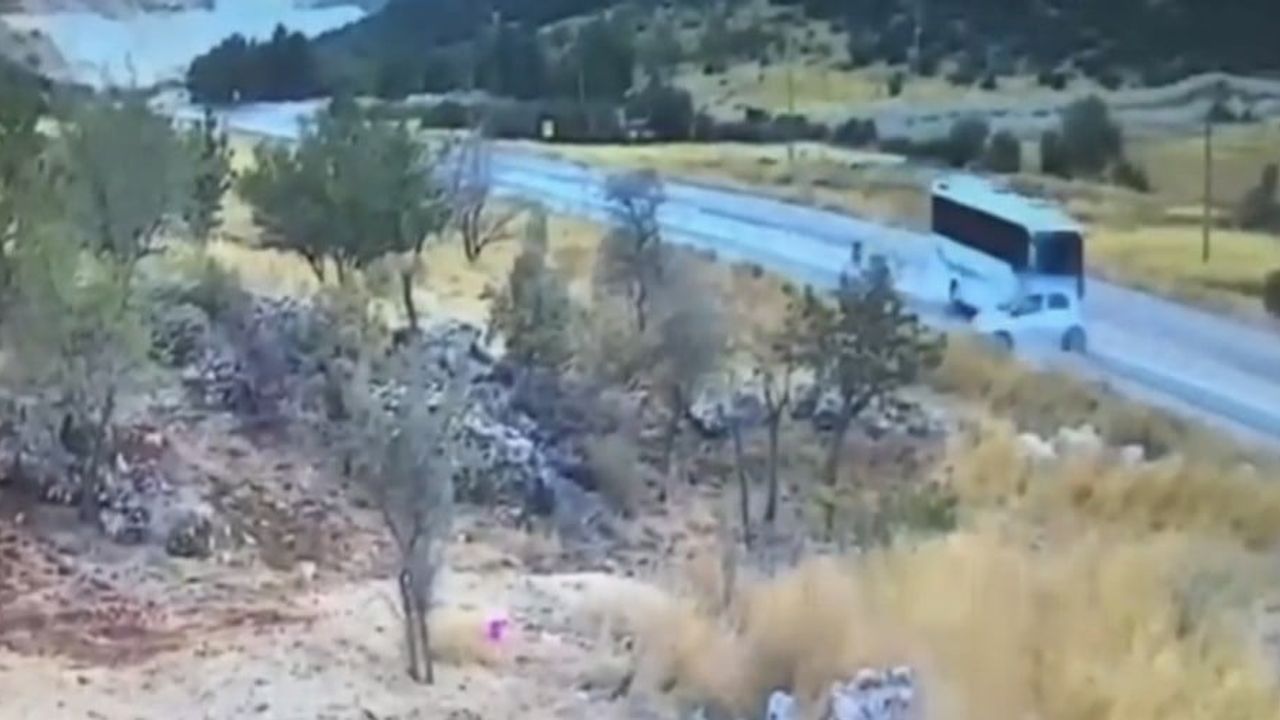 Gaziantep'te kafa kafaya çarpışmada 3 yaşındaki Kerem yaşamını yitirdi