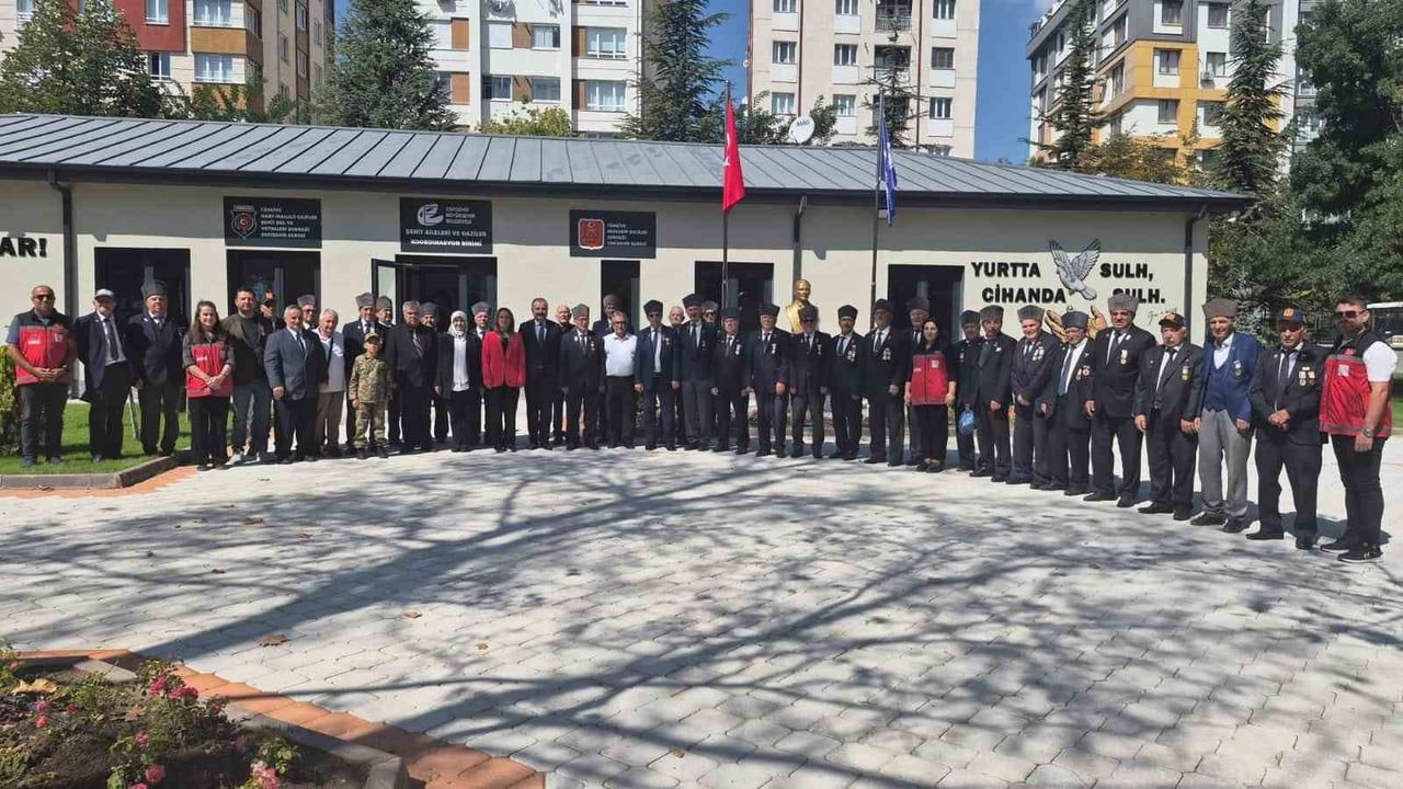 Gaziler Günü'nde Eskişehir'de dernek ziyaretleri ve gönül buluşması