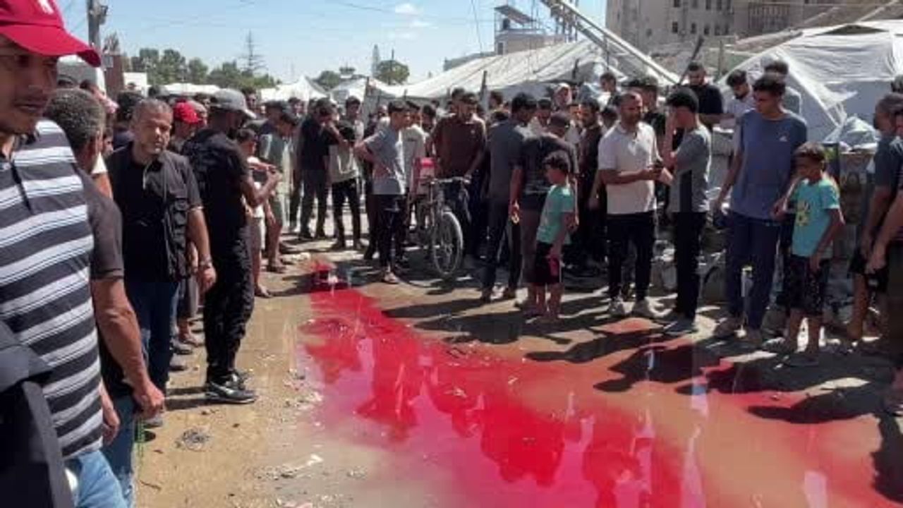 Gazze'de saldırılar sırasında beş sivil yaşamını yitirdi