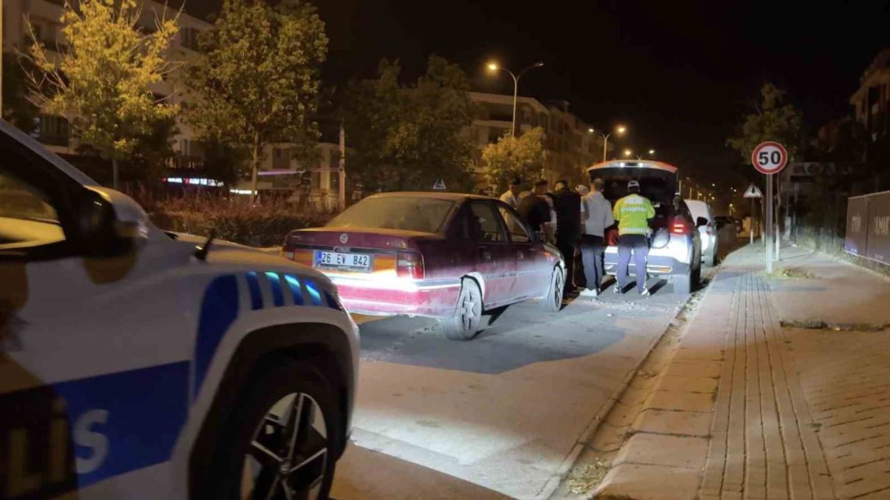 Gece denetiminde durduruldu: Eskişehir'de 1.10 promil alkollü sürücüye 25 bin lira ceza