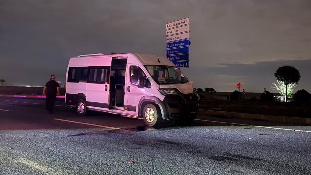Gece Muratlı çevreyolunda devrilen araç tedirginlik yarattı